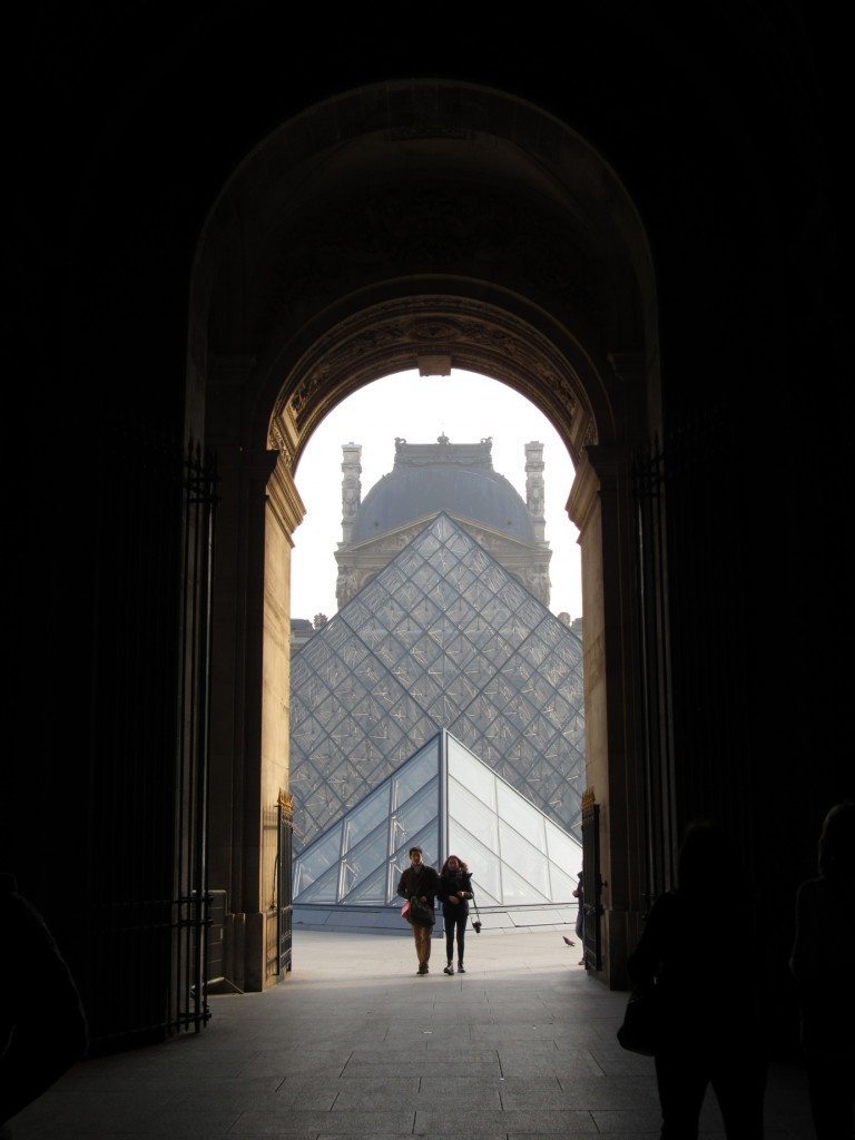 LouvreArch2